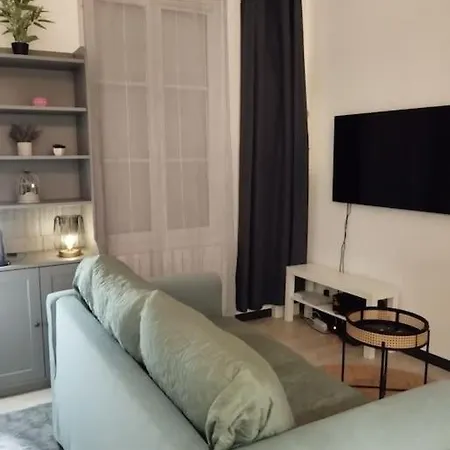 Le De La Seine Apartment *